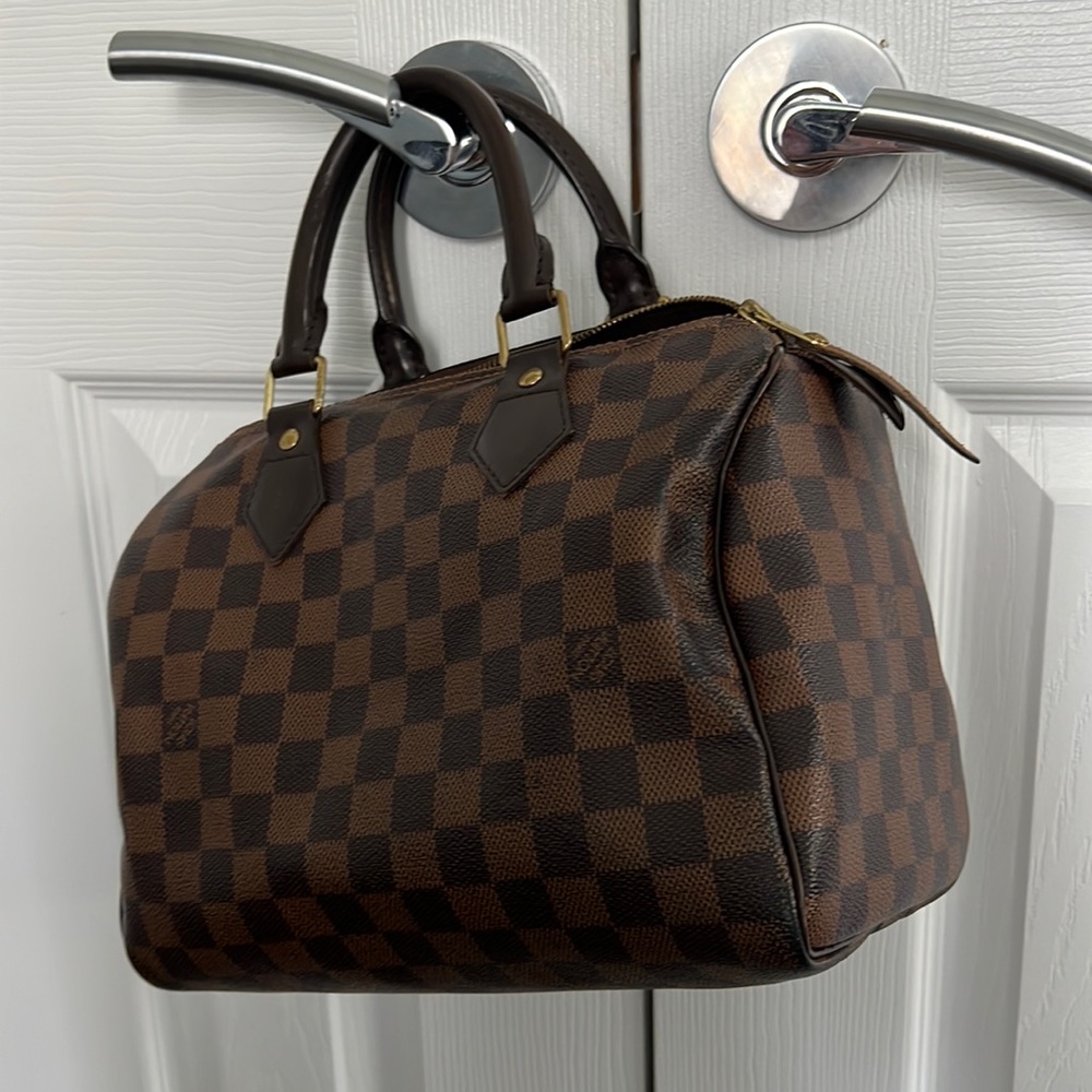 Louise Vuityon Speedy25